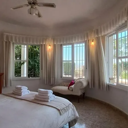 Villa Dos Torres - Perfect Family Vacation *